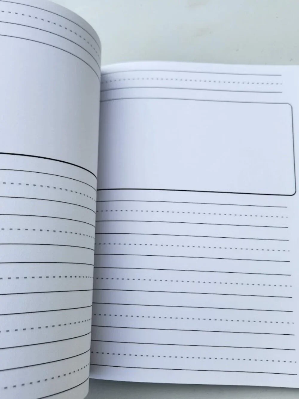 NEW Summer Write and Draw Journal for kids Ages 4-8 Drawing Writing Stocking Stu